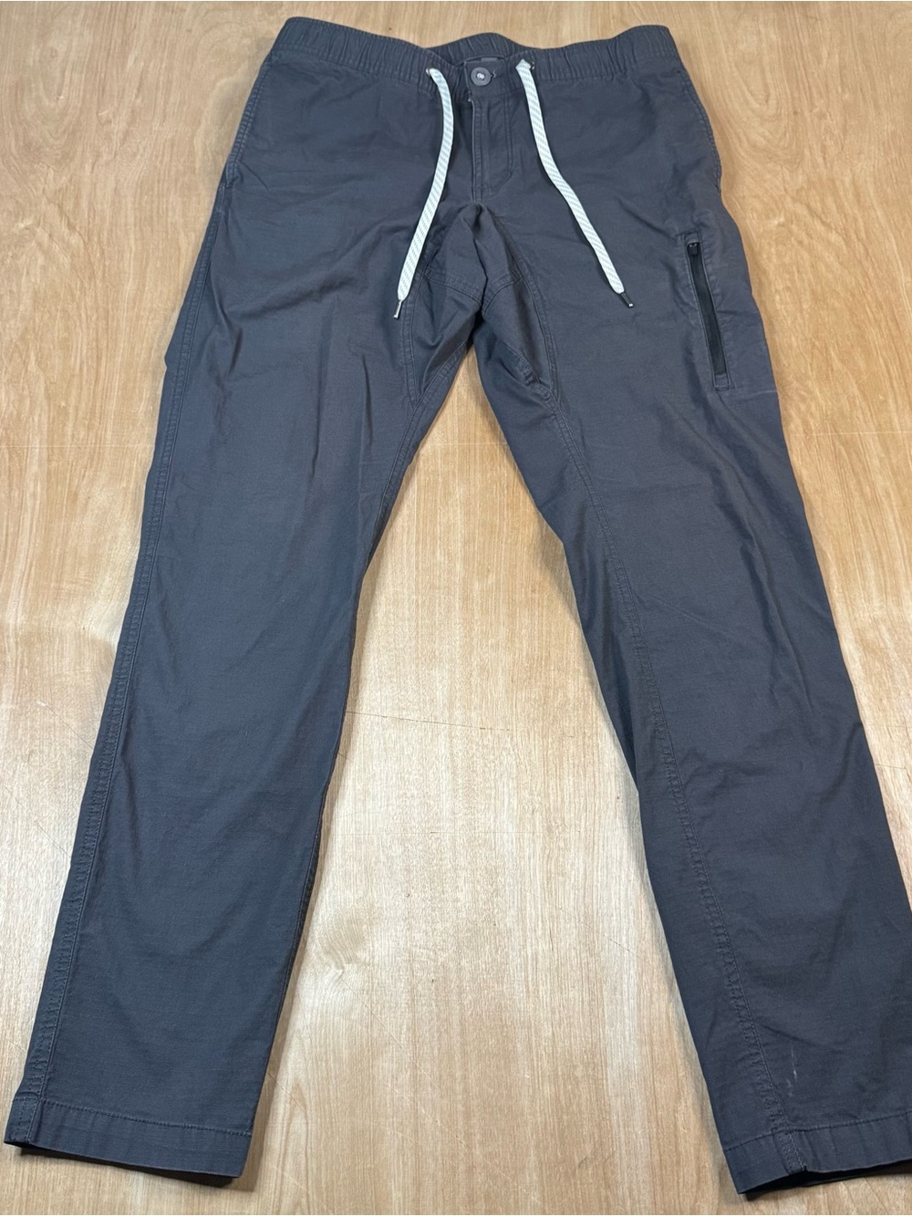 Vuori V412 Ripstop Performance Climber Pants Dark Gray Tapered Leg Organic Sz M